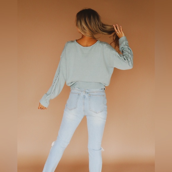 sage sweater - Picture 7 of 7